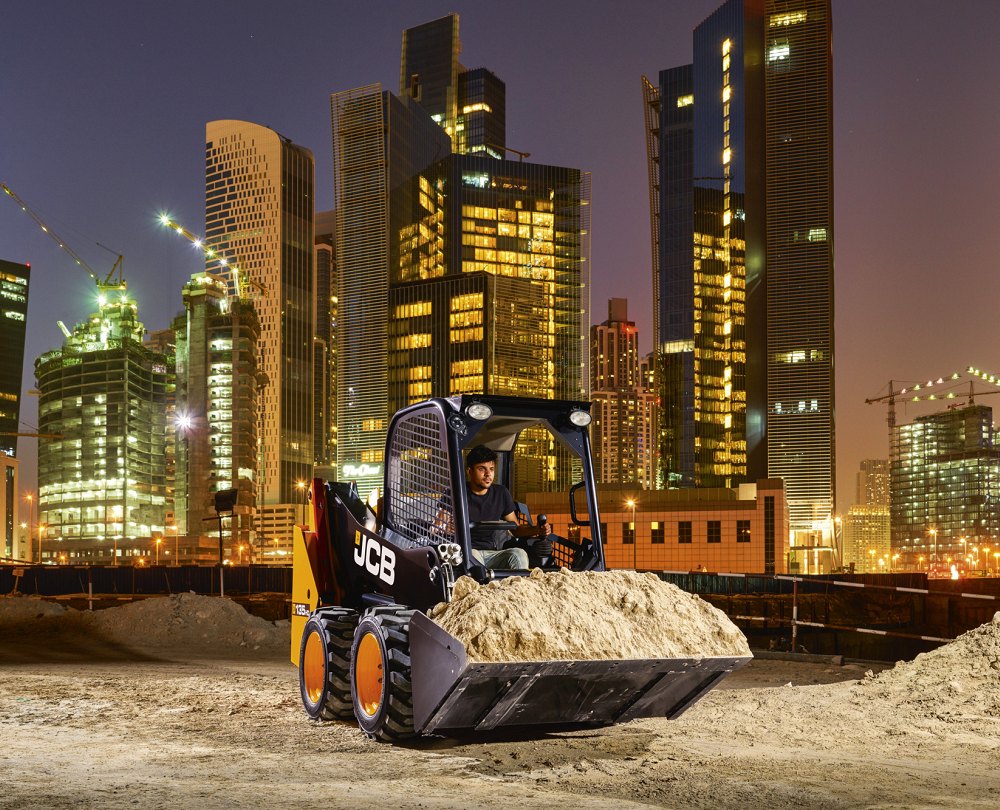 135 Skid Steer Loader