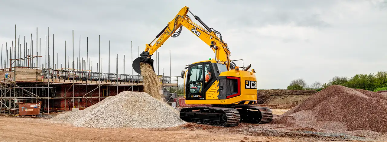 145XR Reduced Tailswing Excavator