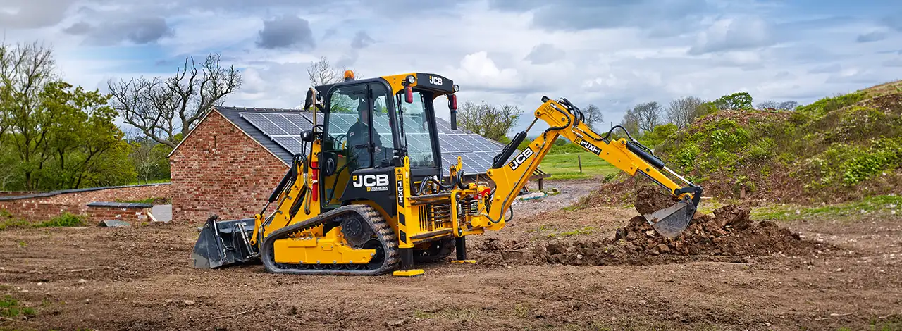1CXT Backhoe Loader