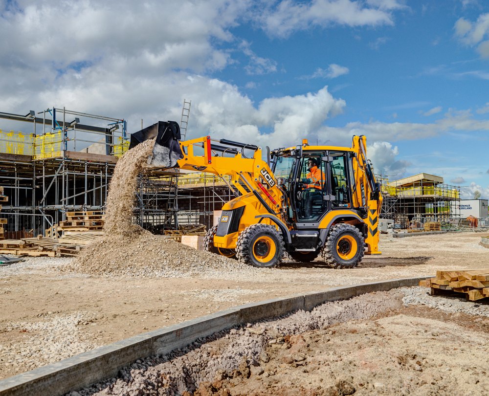 3CX Compact Plus Backhoe Loader