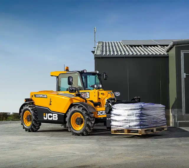 525-60 Agri Telescopic Handler