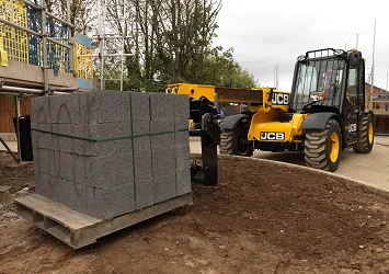 525-60 Hi-Viz Telehander