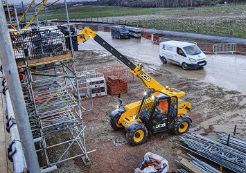 525-60 Hi-Viz Telehander