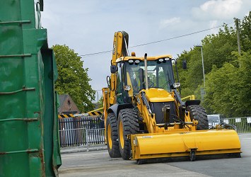 5CX Backhoe Loader
