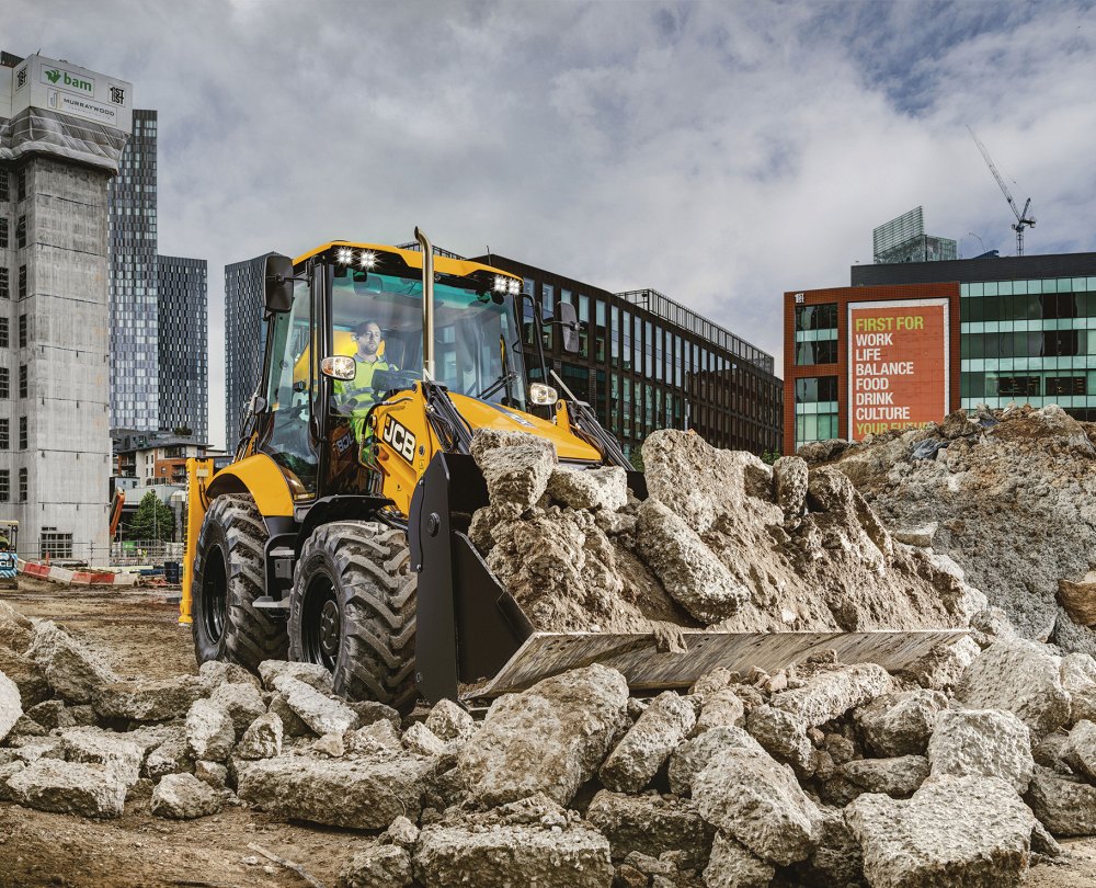 5CX Backhoe Loader