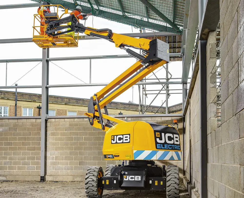 A45E Articulated Boom