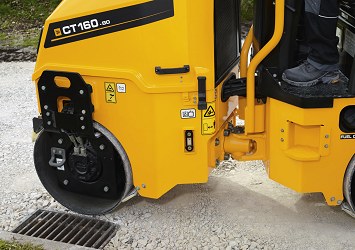 CT160 Vibratory Roller