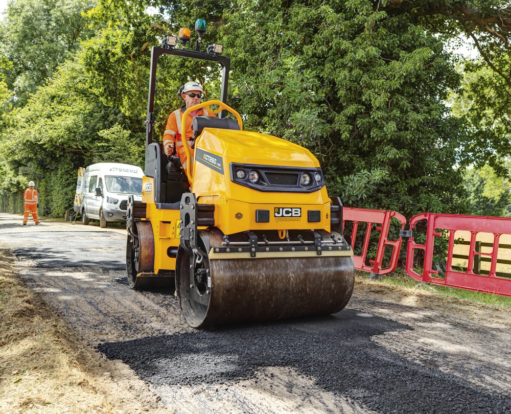 CT260 Vibratory Roller