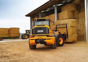 TM320S Telescopic Wheel Loader